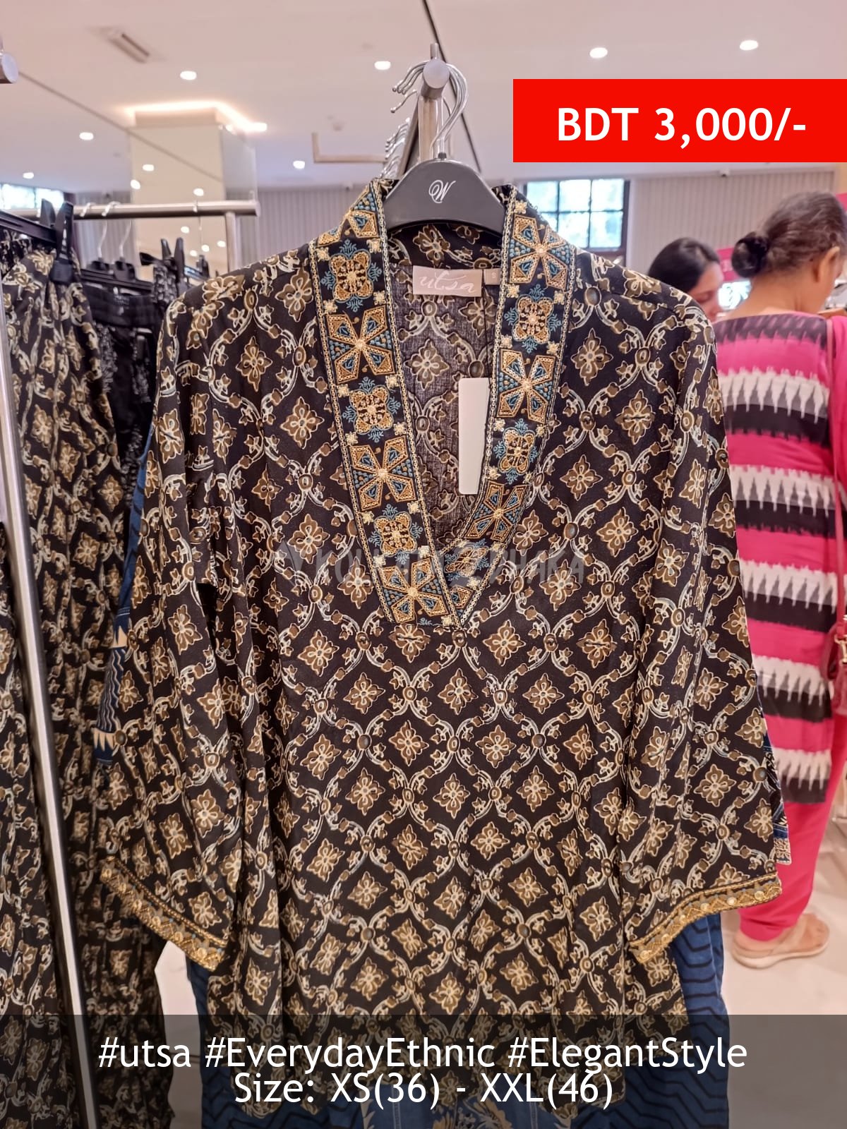 Utsa Black tunic