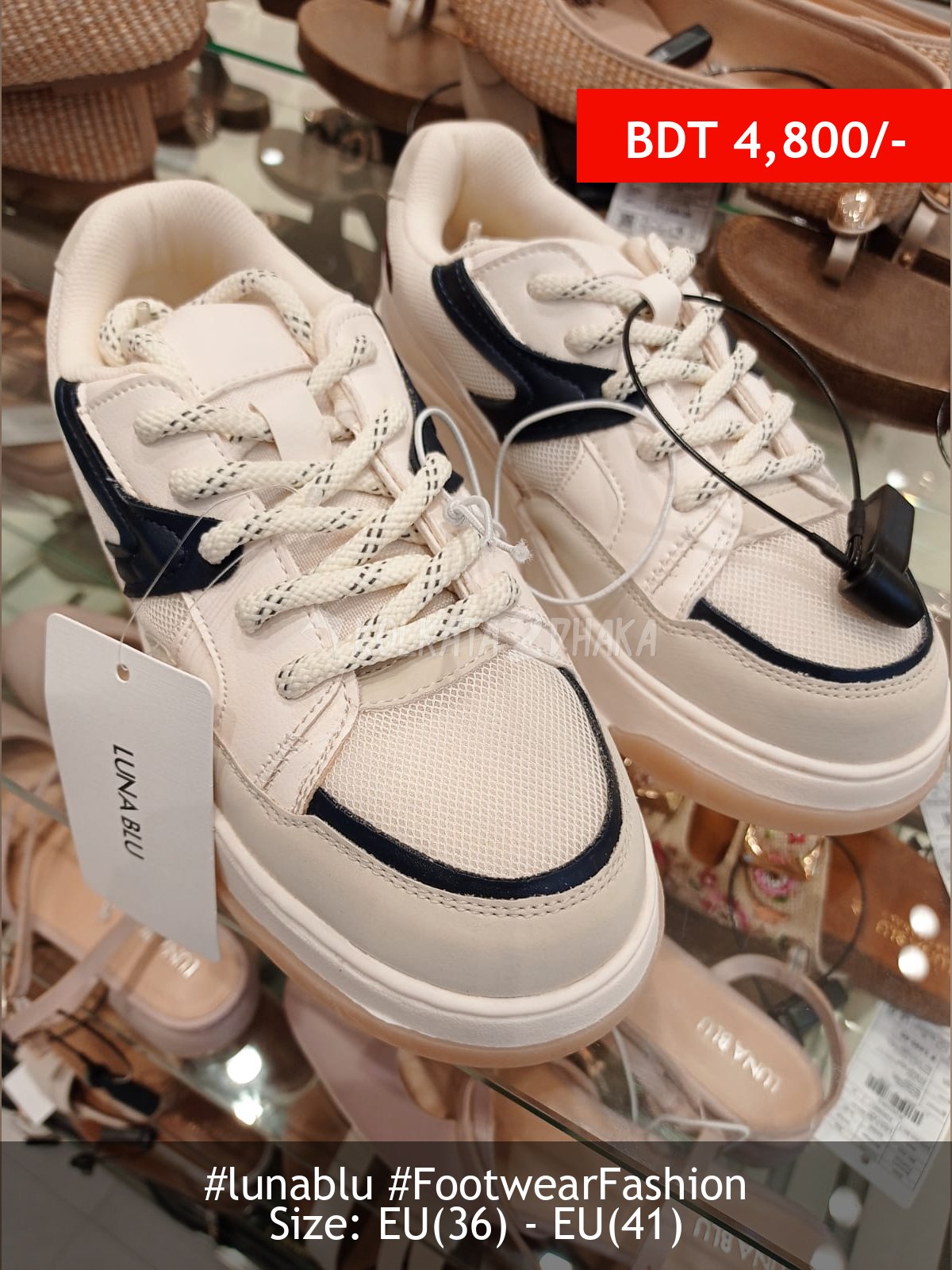Lunablu Cream shoe