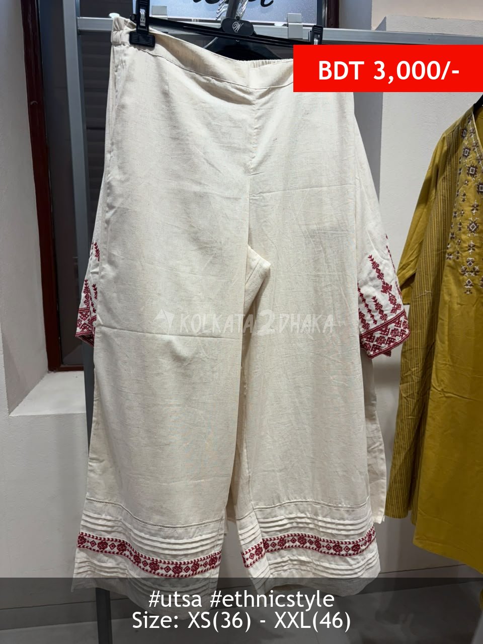 Utsa Off white pant
