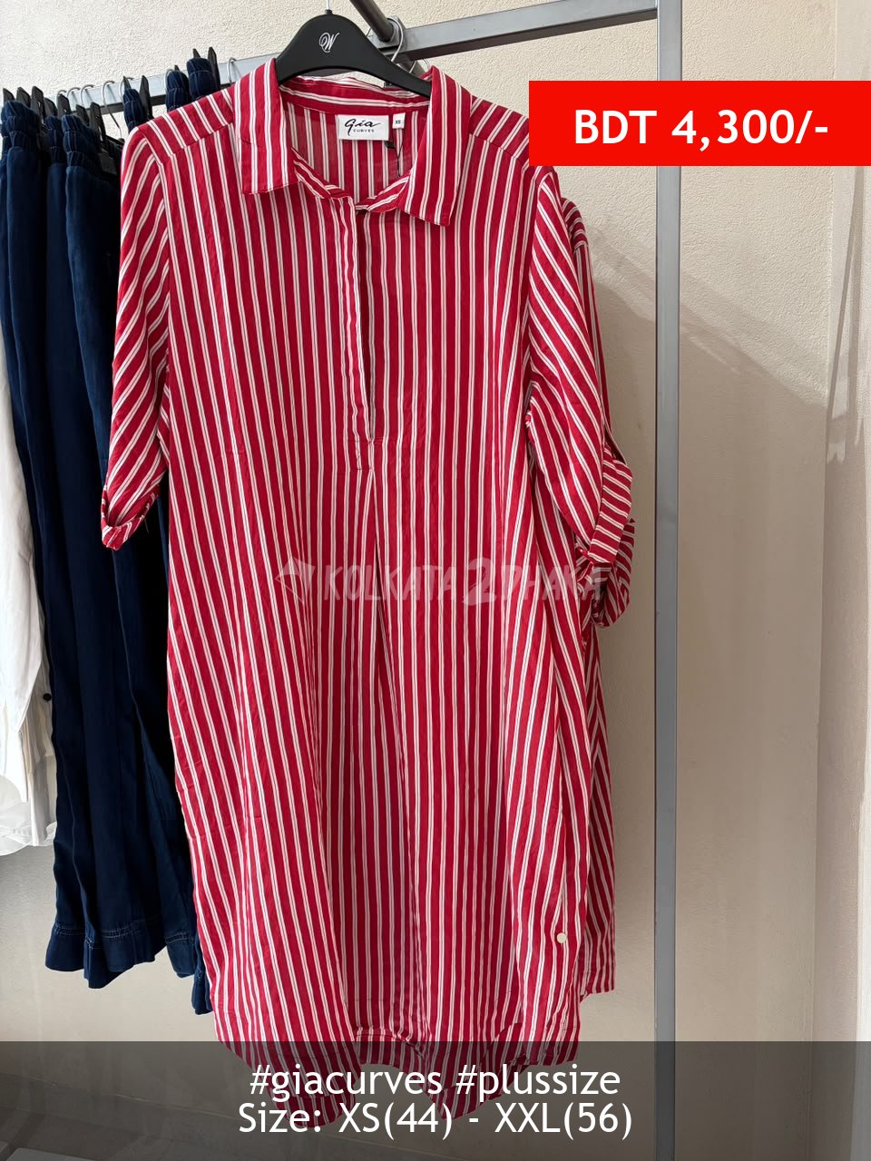 Gia Curves red white tunic