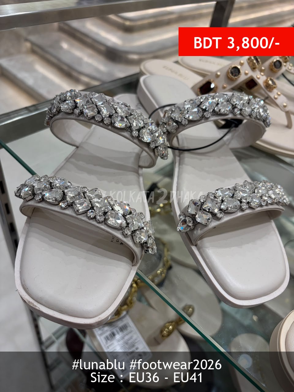 Lunablu ivory shoe