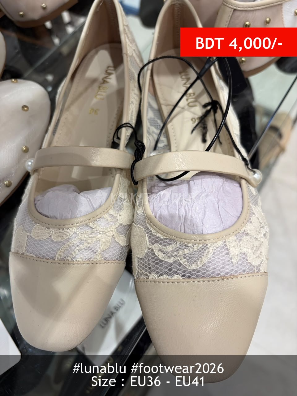 Lunablu ivory shoe