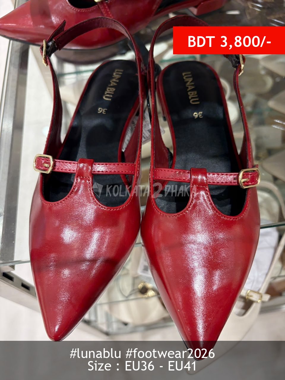 Lunablu red shoe