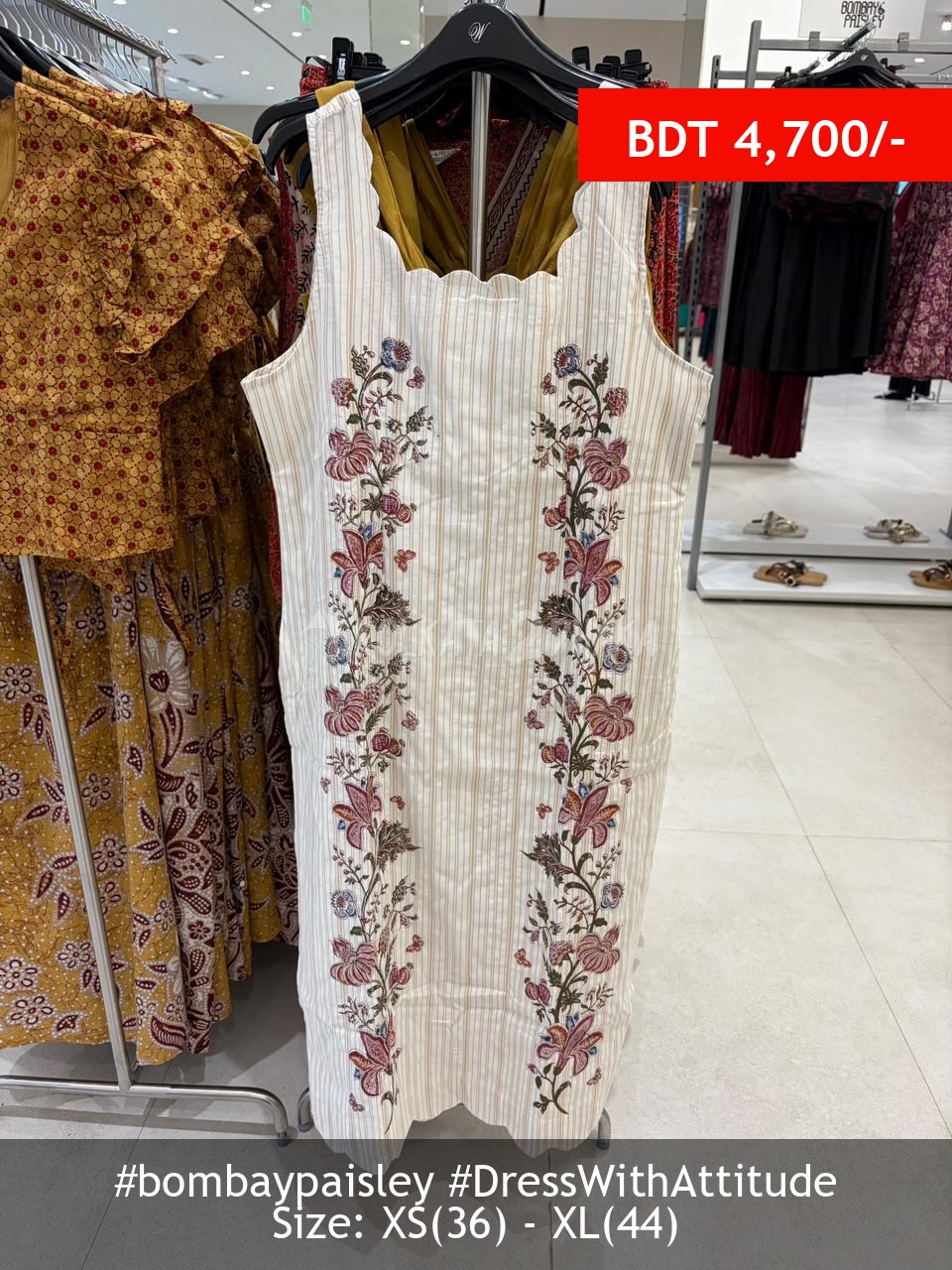 Bombay Paisley offwhite dress